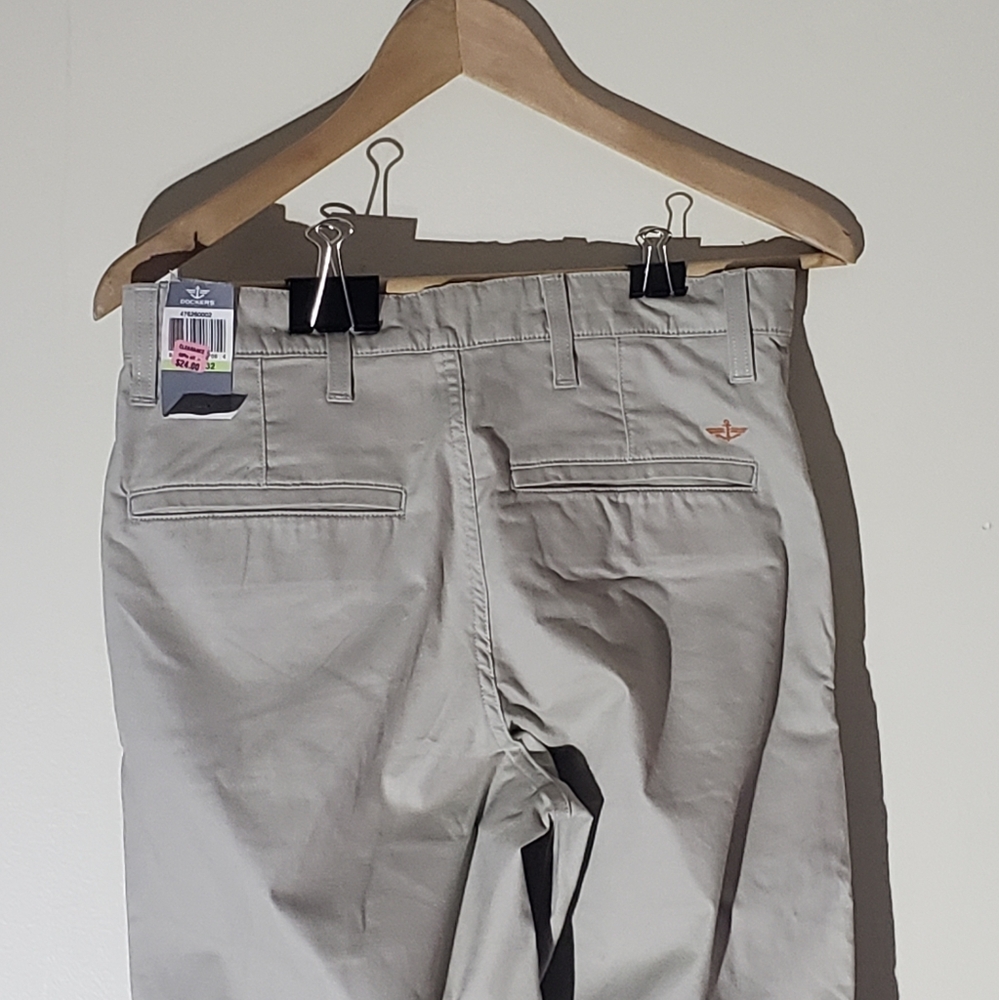Dockers Pacific On-the-Go khakis - Picture 2 of 2